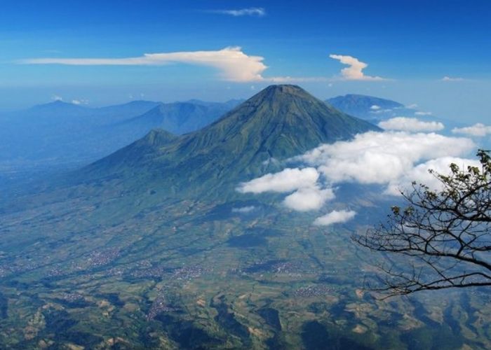 gunung berapi di indonesia