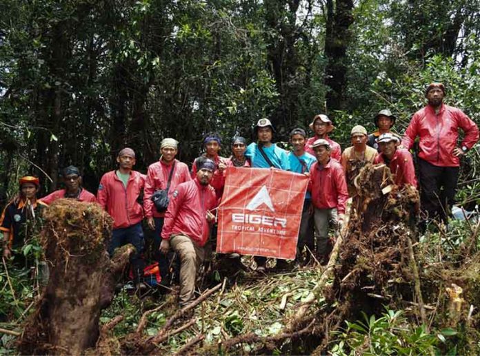 Ekspedisi Black Borneo 2016 Penjelajahan ke Gunung Beriun