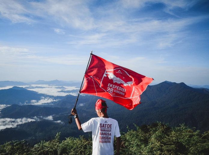 KILAS BALIK EKSPEDISI 28 GUNUNG DI GUNUNG HALAU-HALAU