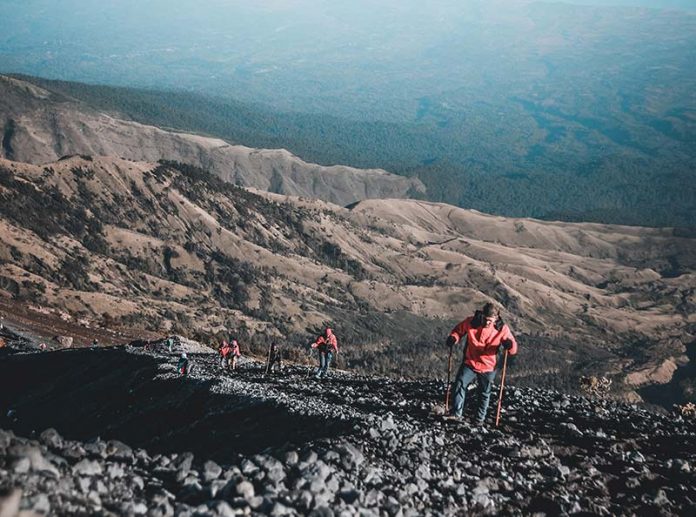 GUNUNG RINJANI NTB KILAS BALIK EKSPEDISI 28 GUNUNG EIGER