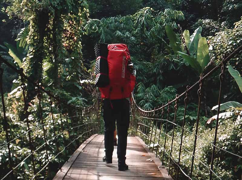 EKSPEDISI 28 GUNUNG HALAU-HALAU