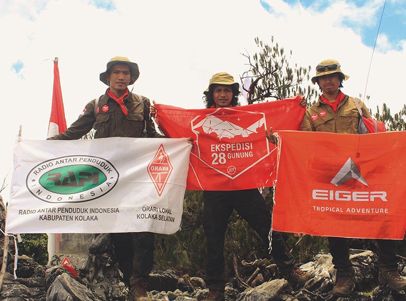 TIM EKSPEDITOR EKSPEDISI 28 GUNUNG MEKONGGA