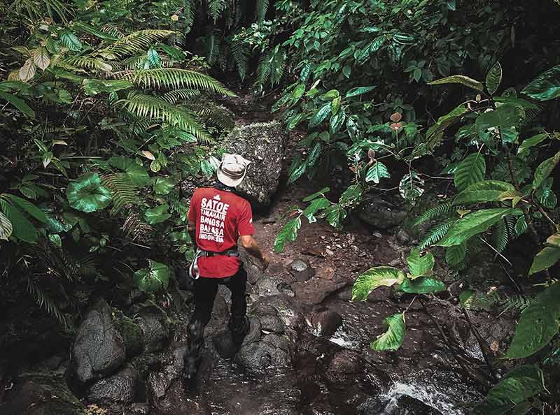 EKSPEDISI 28 GUNUNG DI PESAGI