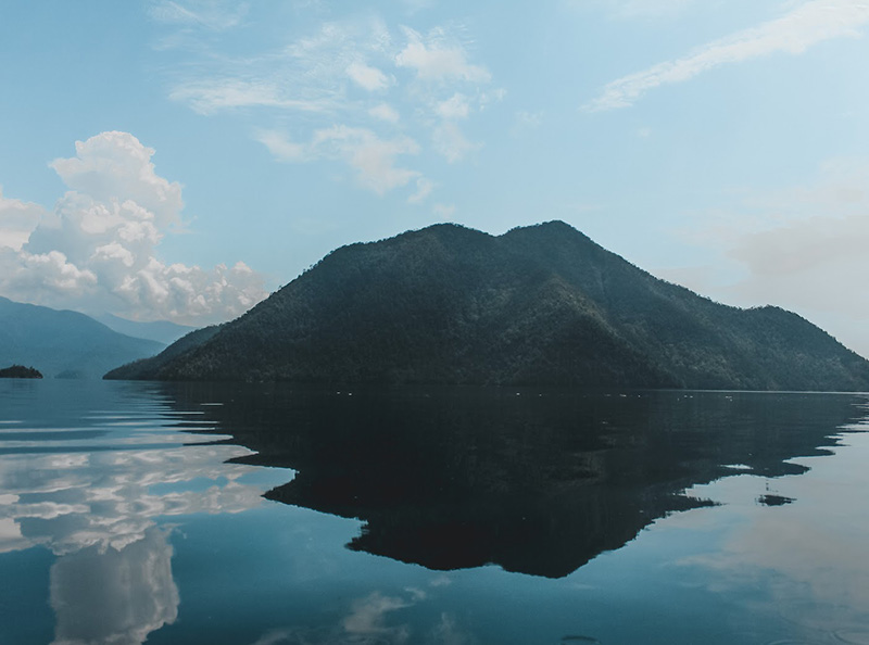 PEMANDANGAN DI TAMBUSISI SULAWESI TENGAH