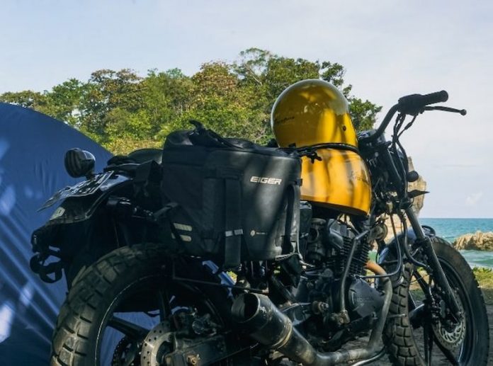 tempat barang di motor