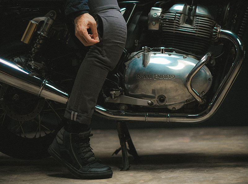 Kolaborasi Eiger X Royal Enfield - Crusader Pants