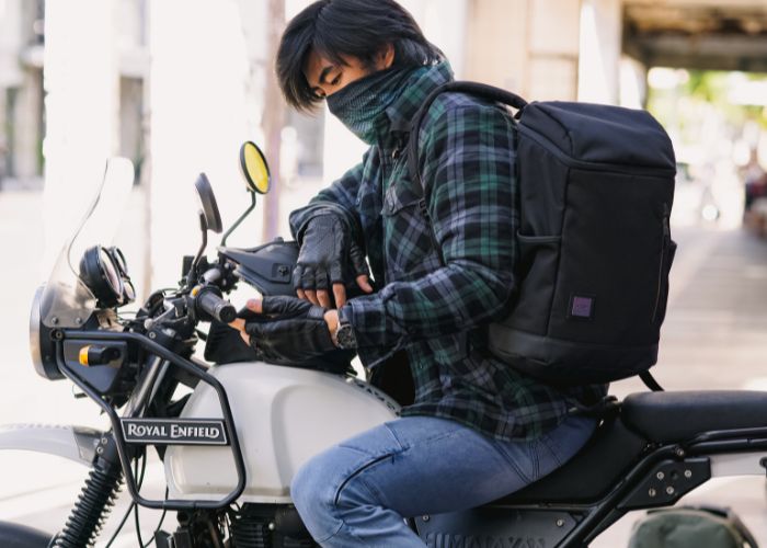 fungsi sarung tangan motor