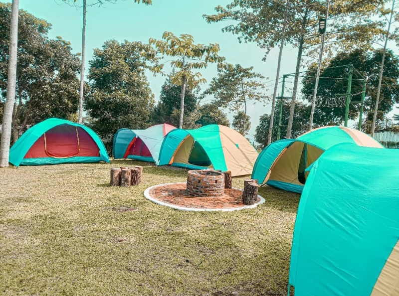 Lingkung Gunung Adventure Camp