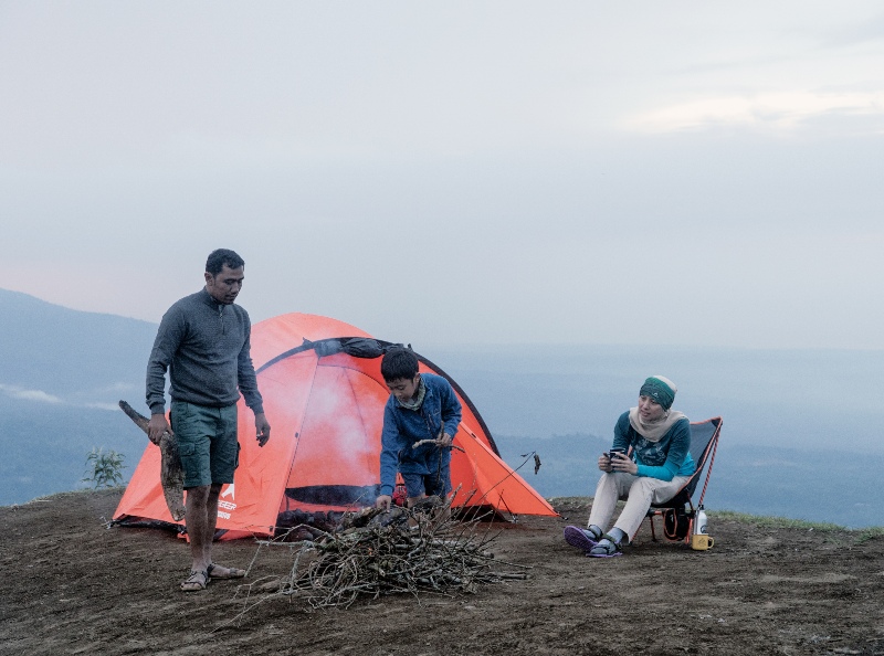 ips Camping Bersama Keluarga