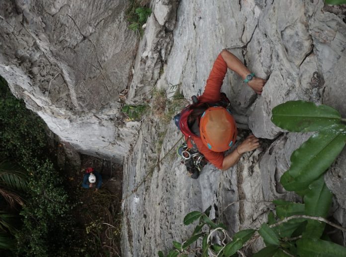 wall climbing jakarta