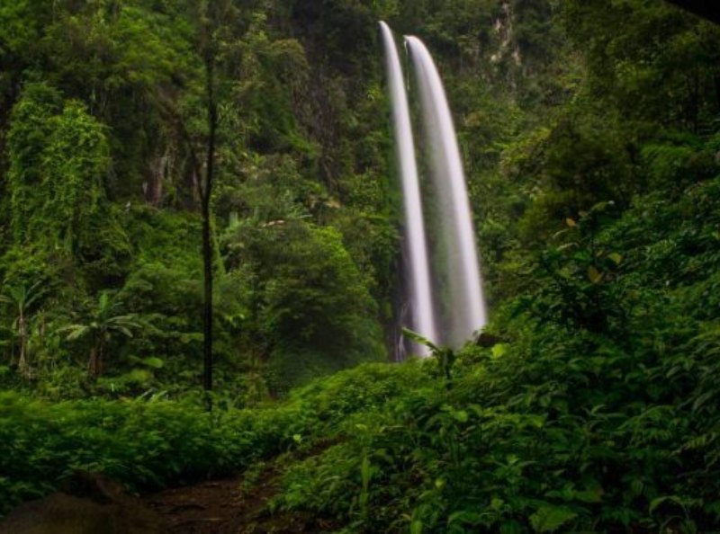 5. Curug Penganten