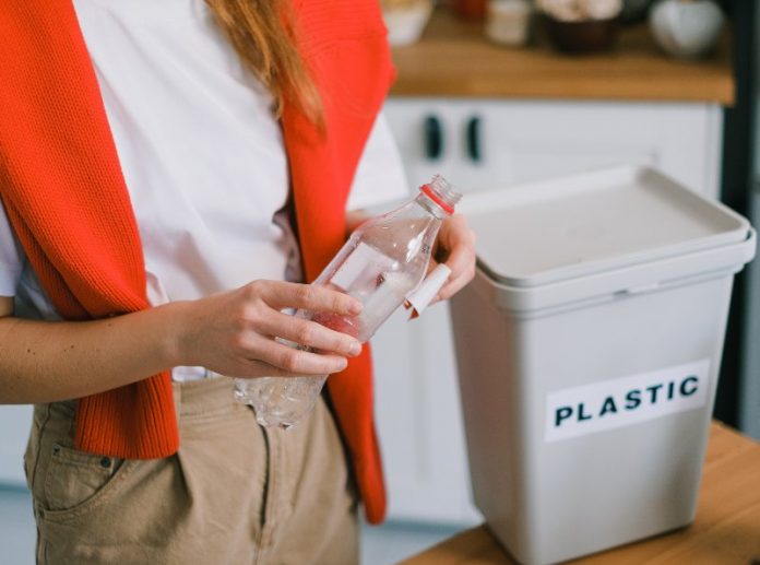 kerajinan dari botol bekas