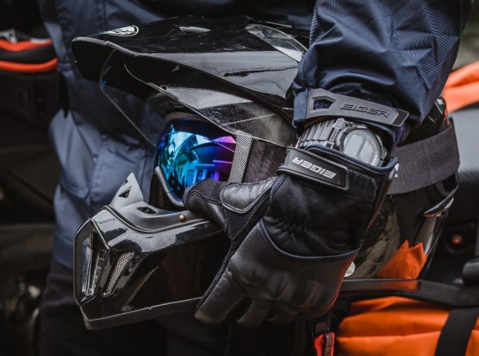 rekomendasi sarung tangan motor