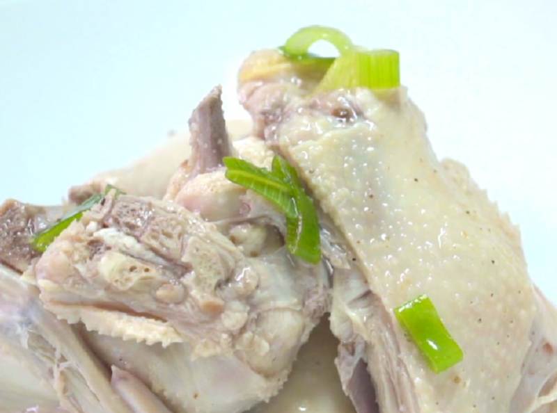 ayam budu-budu Makassar