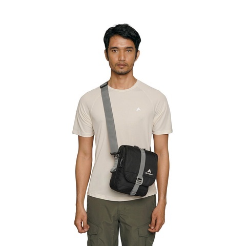 Descent 3.0 1A merupakan sling bag pria dari EIGER