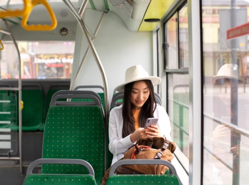 liburan naik bus umum