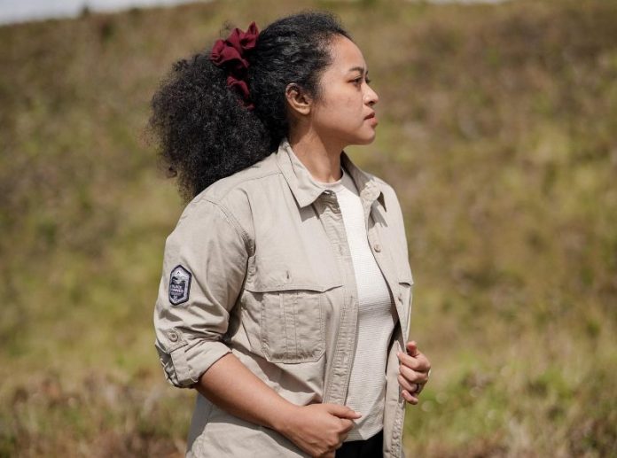 rekomendasi kemeja wanita