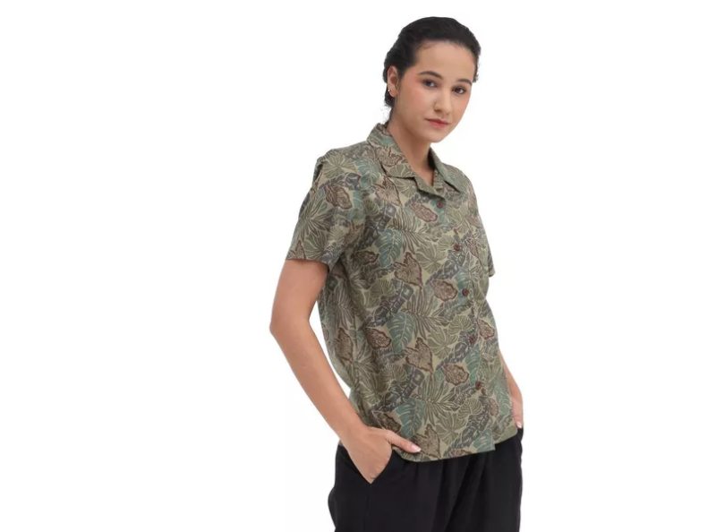 rekomendasi kemeja wanita