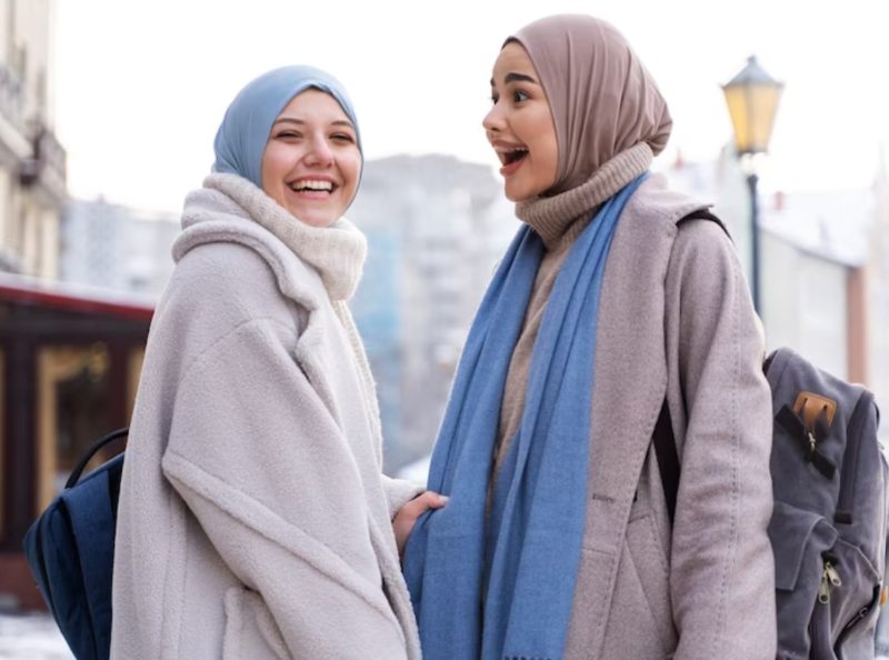 perbedaan syal dan scarf