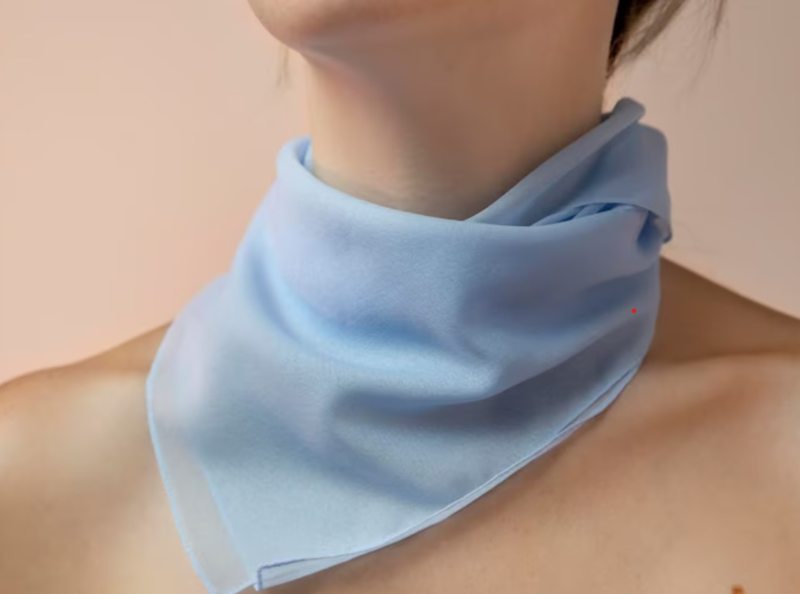 perbedaan syal dan scarf.