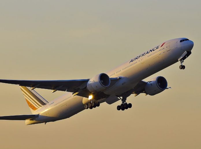 cara mendapatkan tiket pesawat murah saat lebaran