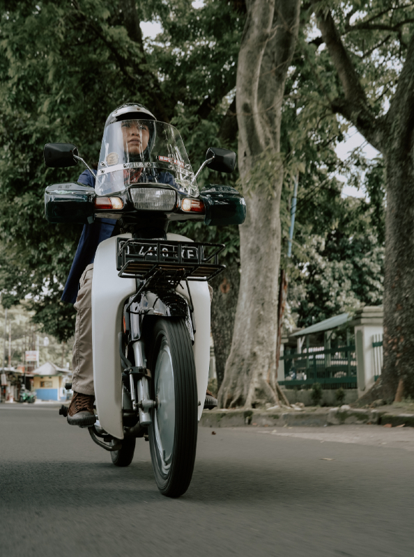 belajar keseimbangan naik motor