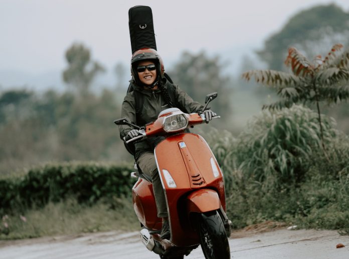 belajar keseimbangan naik motor