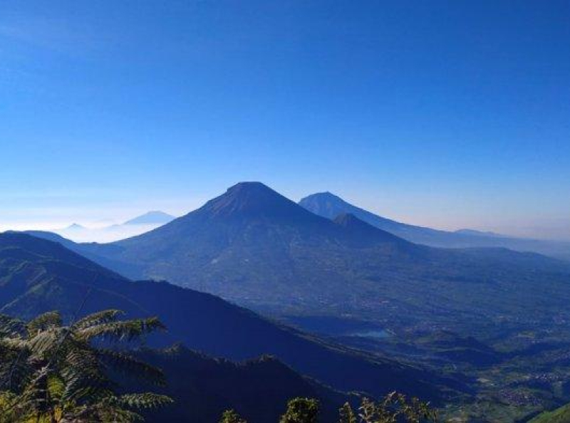 gunung di semarang