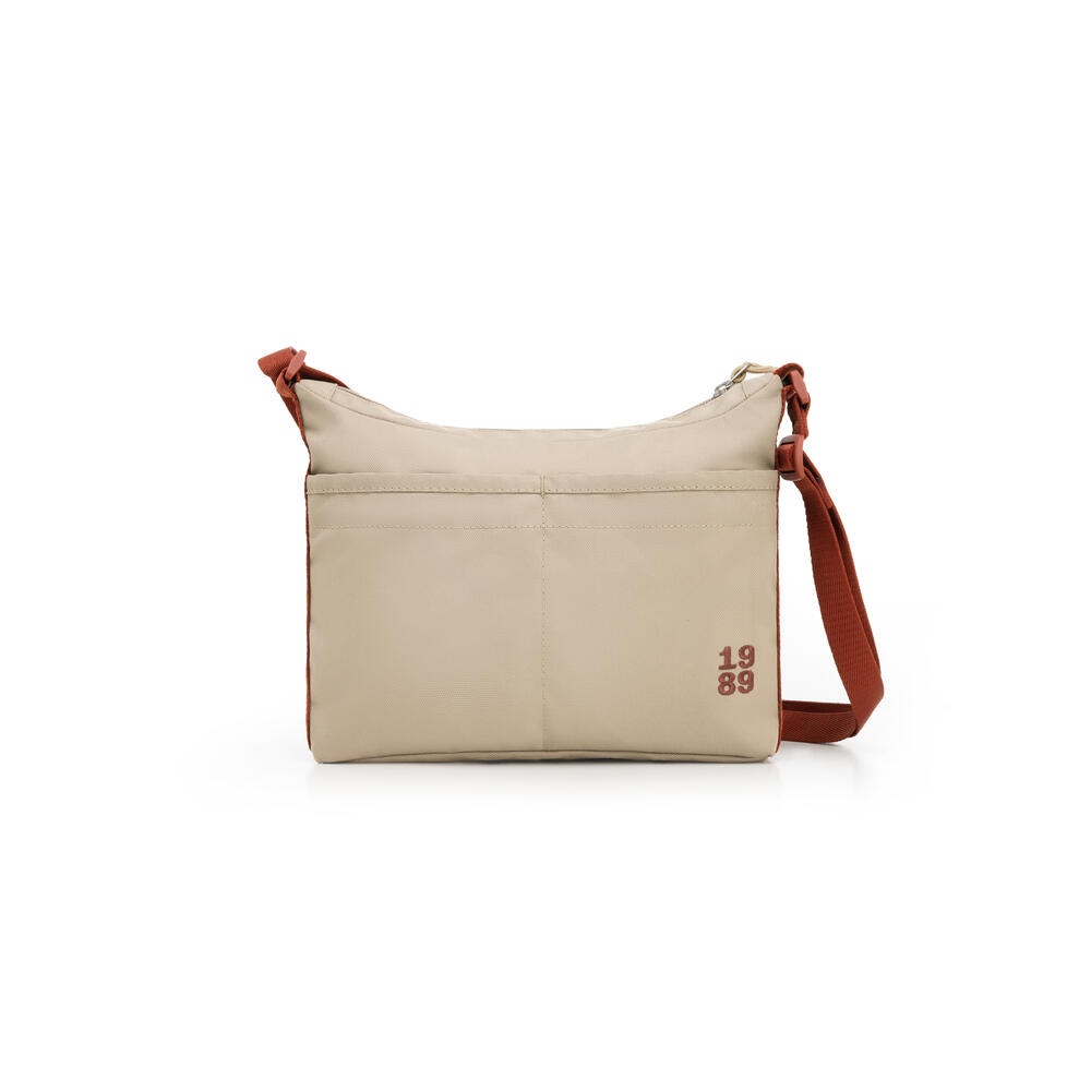 Women Meadow Sling Bag 2L merupakan tas bahu wanita dari EIGER