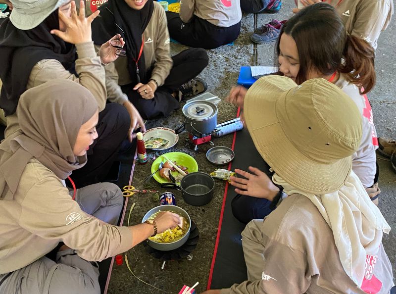 cara-memasak-nasi-dengan-nesting