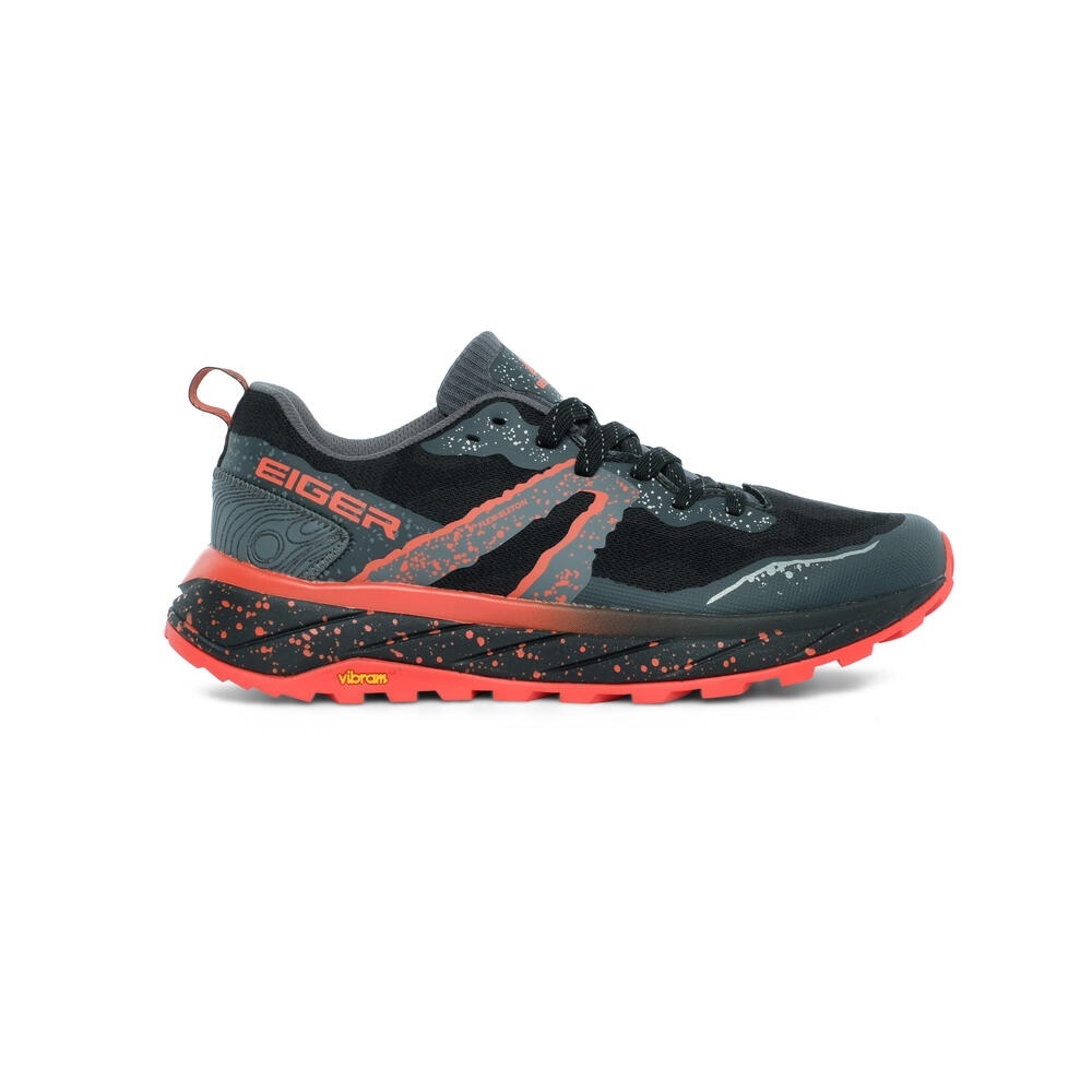 Harrier V2 merupakan sepatu olahraga pria dari EIGER