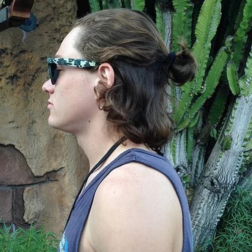 gaya rambut gondrong tanggung