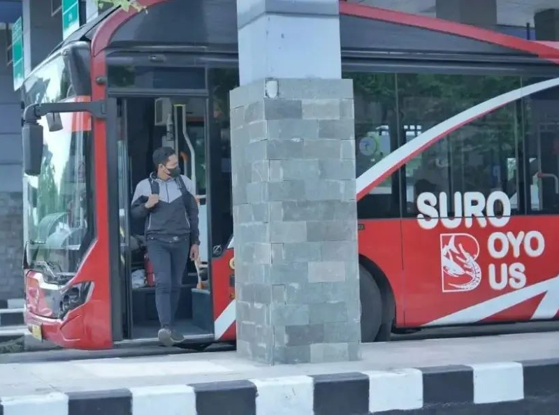 cara naik bus Surabaya