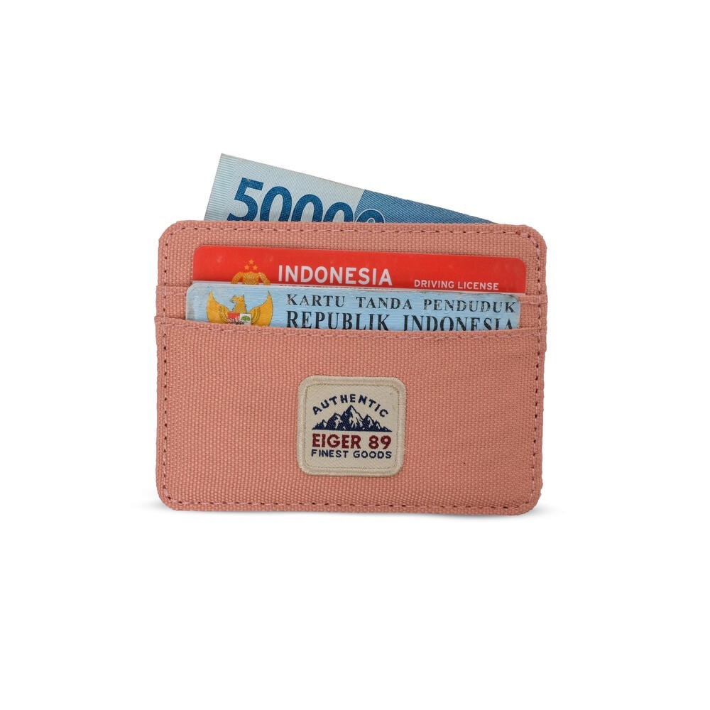 Women Smolly Card Holder merupakan dompet wanita yang lagi trend dari EIGER