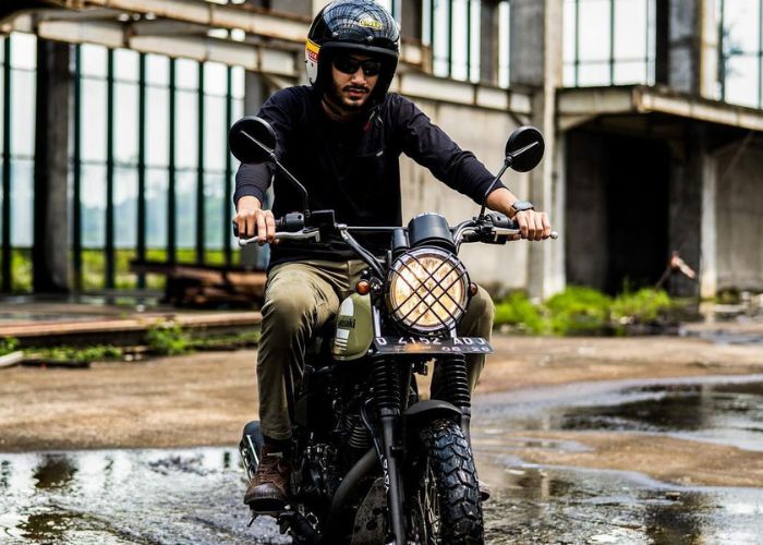 cara agar tidak masuk angin saat naik motor