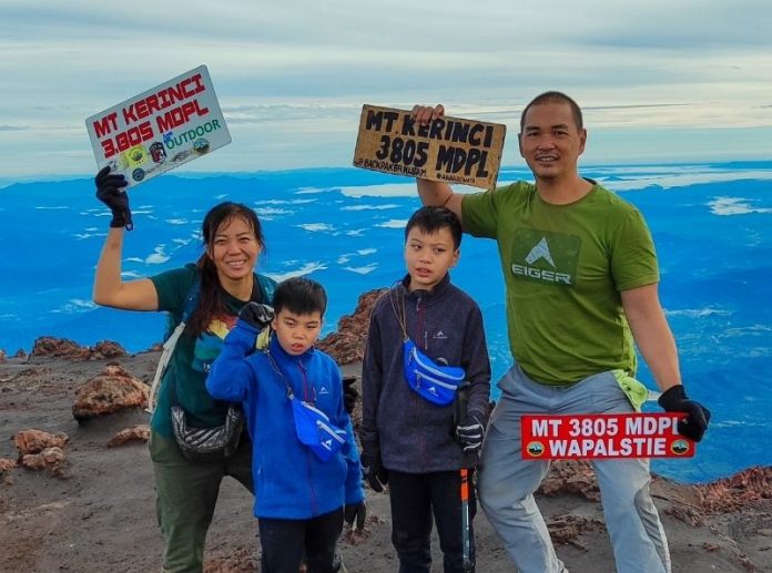 Liburan Bareng Keluarga