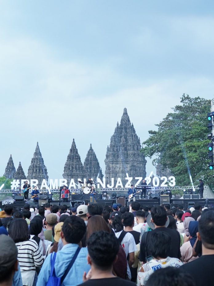 Tips nonton konser aman untuk perempuan