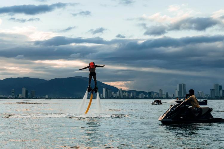 flyboarding