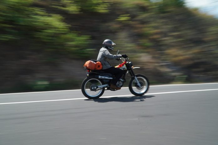 aksesoris pengendara motor