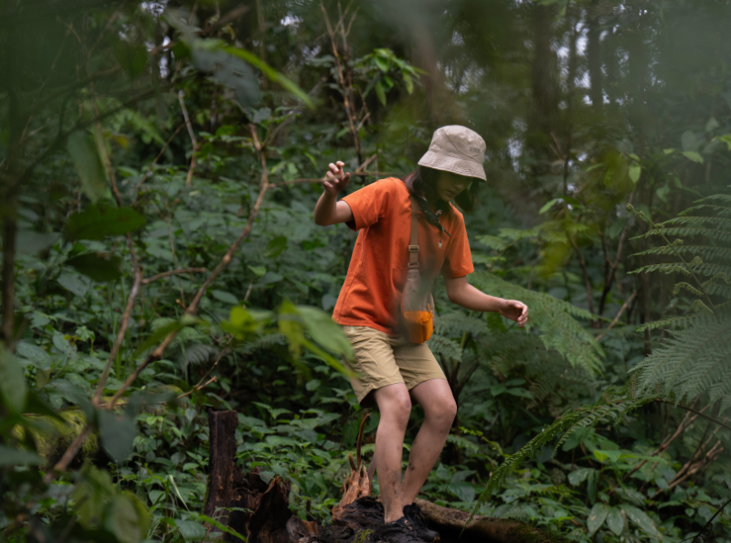 EIGER menyediakan produk untuk orang dewasa dan anak-anak. Simak koleksi baju EIGER Junior berikut ini!