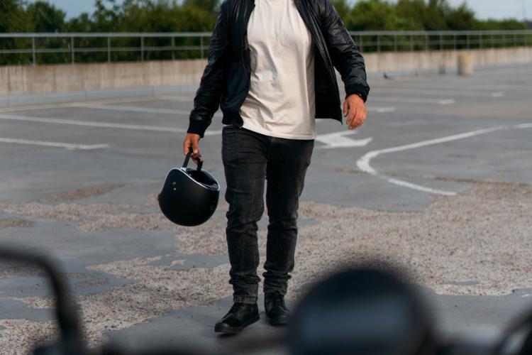 Yang harus dibawa saat touring motor