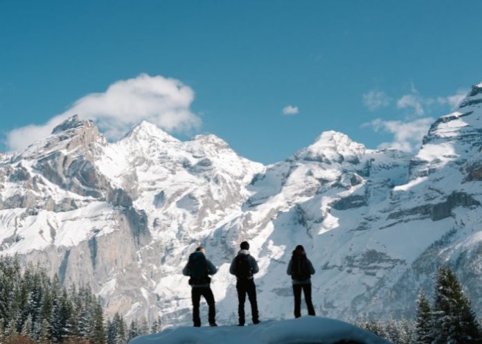 mendaki gunung di luar negeri