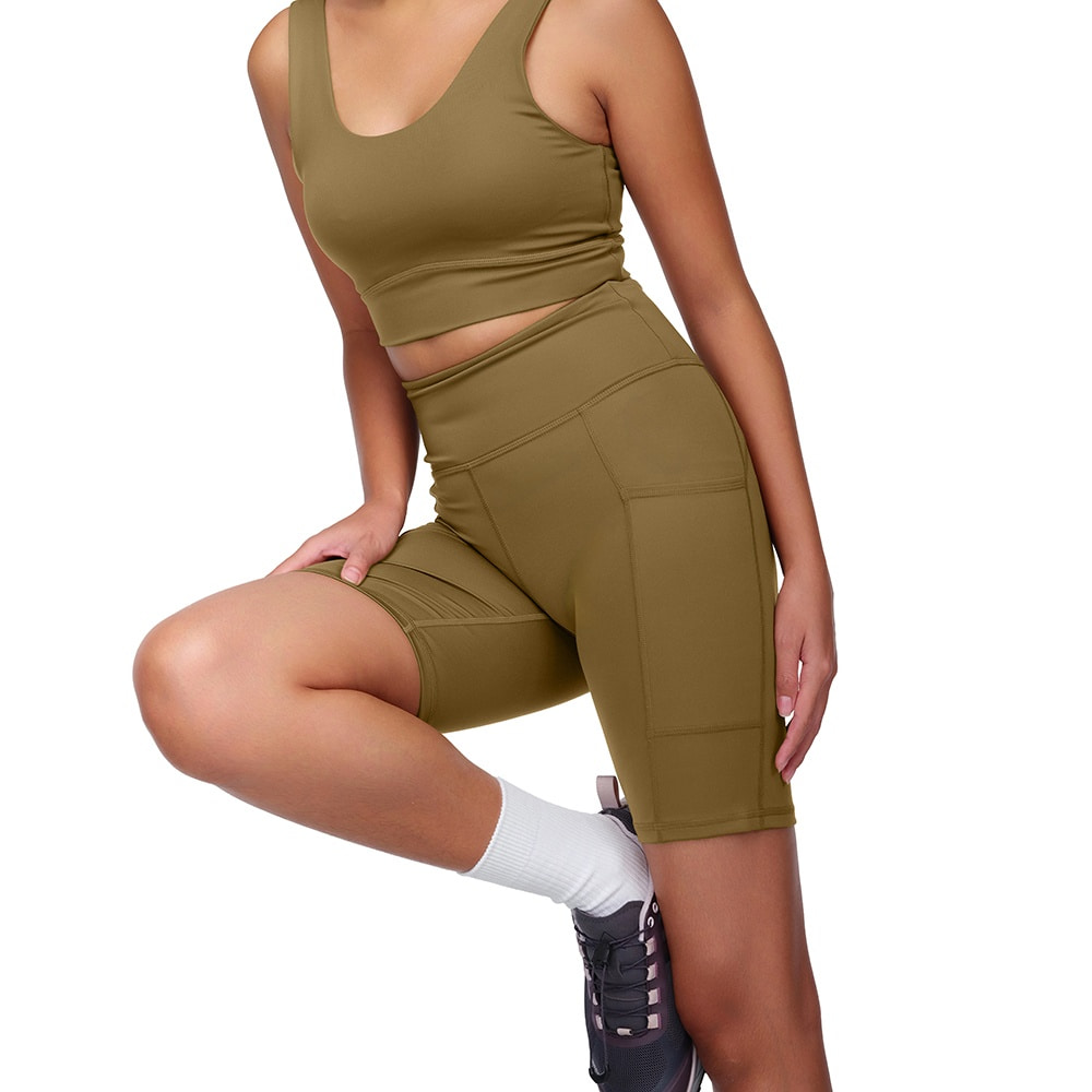 Outfit Gym Wanita Biker Shorts