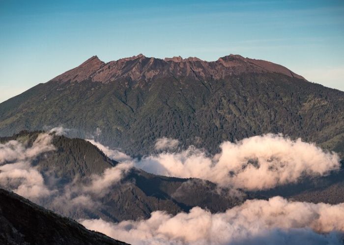 gunung terindah di indonesia