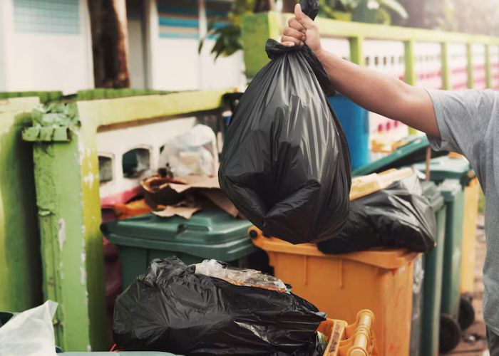 dampak negatif membuang sampah sembarangan