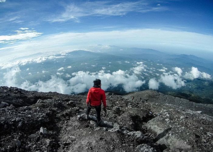 gunung terindah di jawa tengah