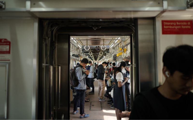 cara mengatur budget liburan