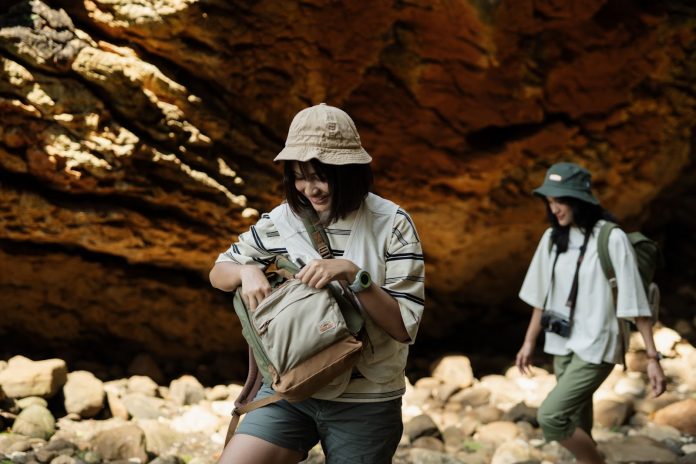 bahan baju yang tidak menyerap keringat