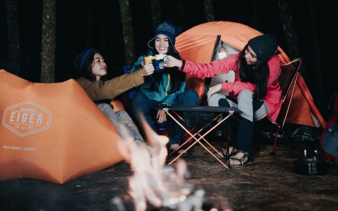 Cara pasang tenda camping