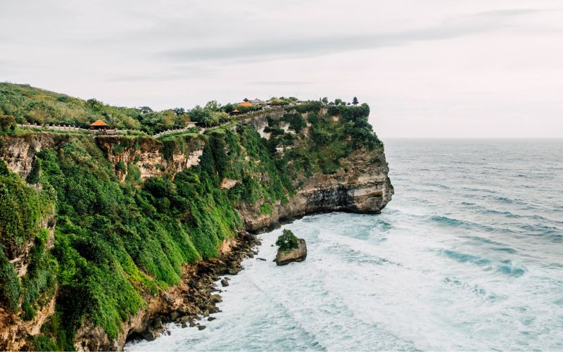 Wisata alam terbaik di indonesia